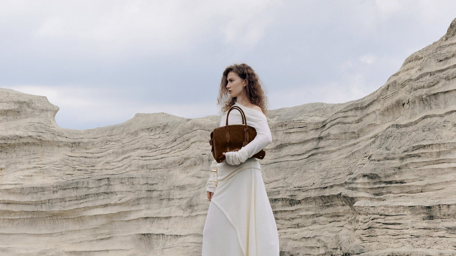 Quiet Luxury Bags: 7 Brands That Define Modern Elegance