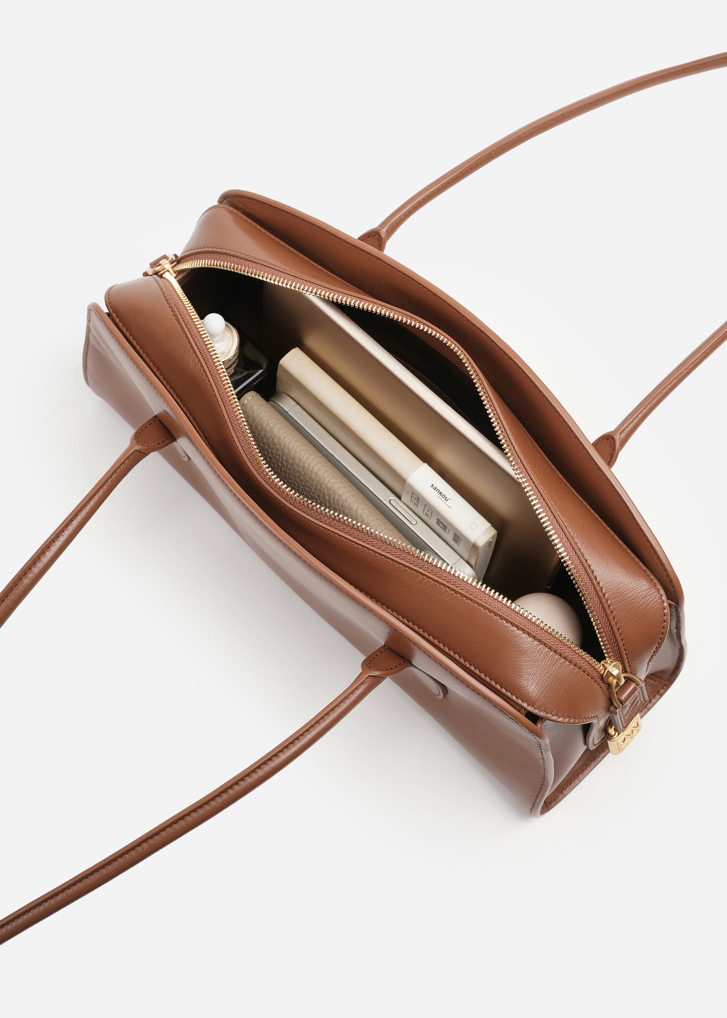Gabrielle East-West Shoulder Bag