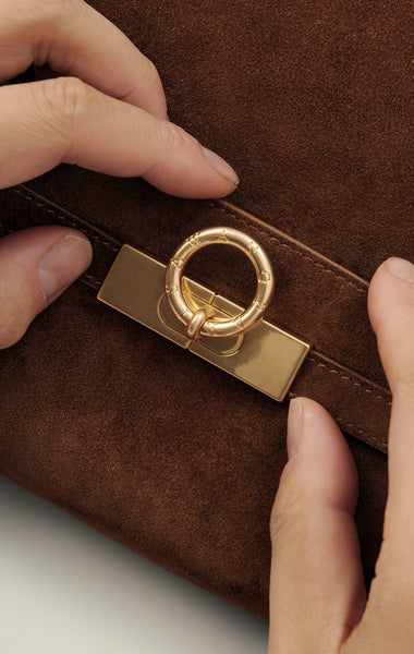Signature Hardware