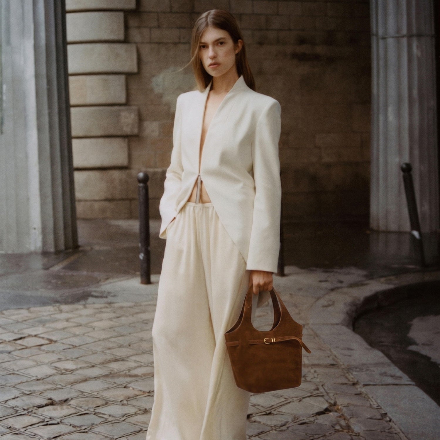 Jane Bucket Bag
