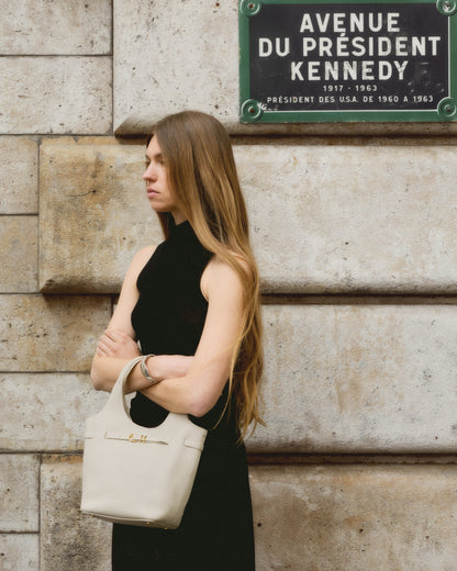 Jane Bucket Bag