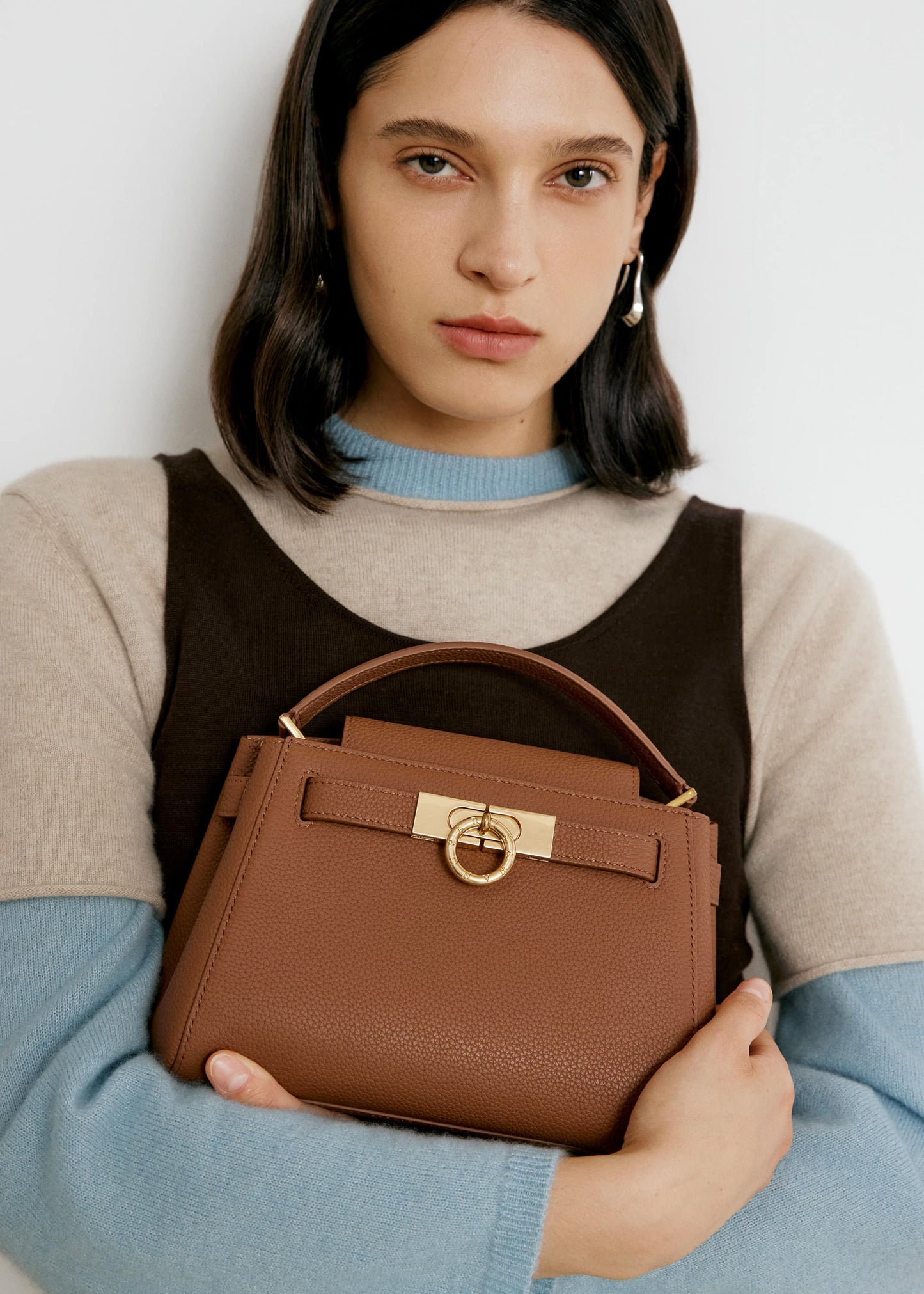 Madison Micro-Tasche mit Griff oben - genarbt 
