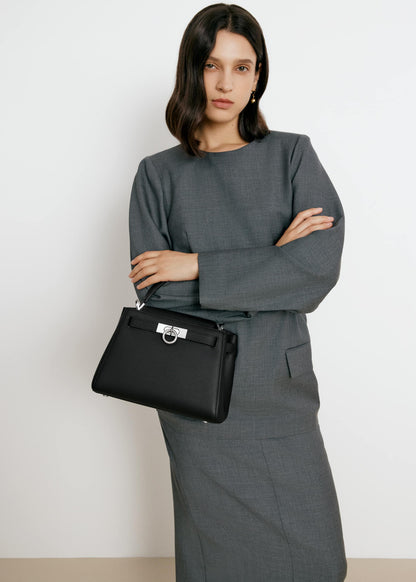 Madison Tasche mit Griff oben - genarbt 