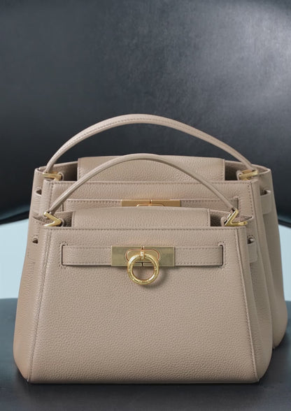 Madison Tasche mit Griff oben - genarbt 