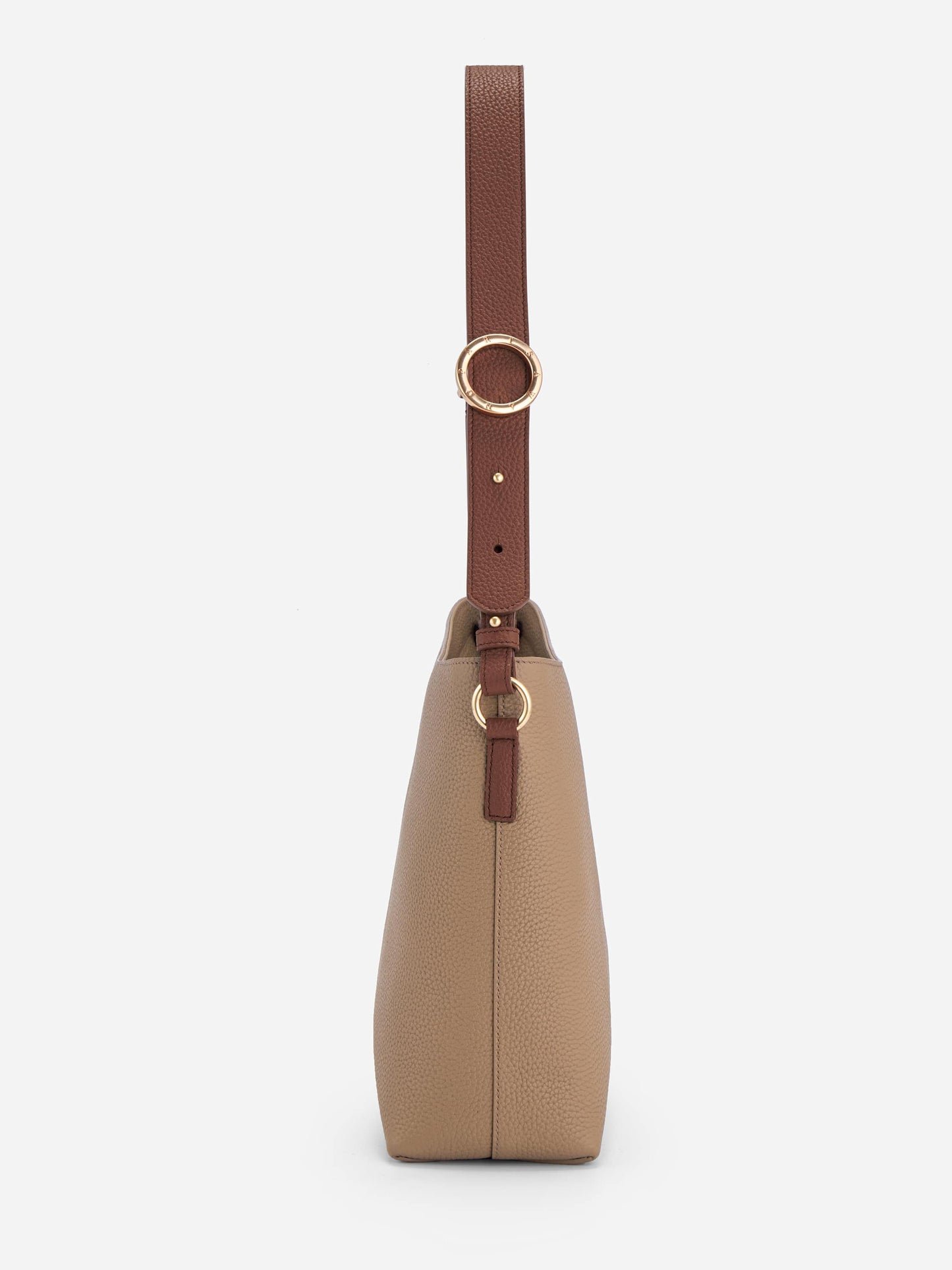 Carrie Hobo