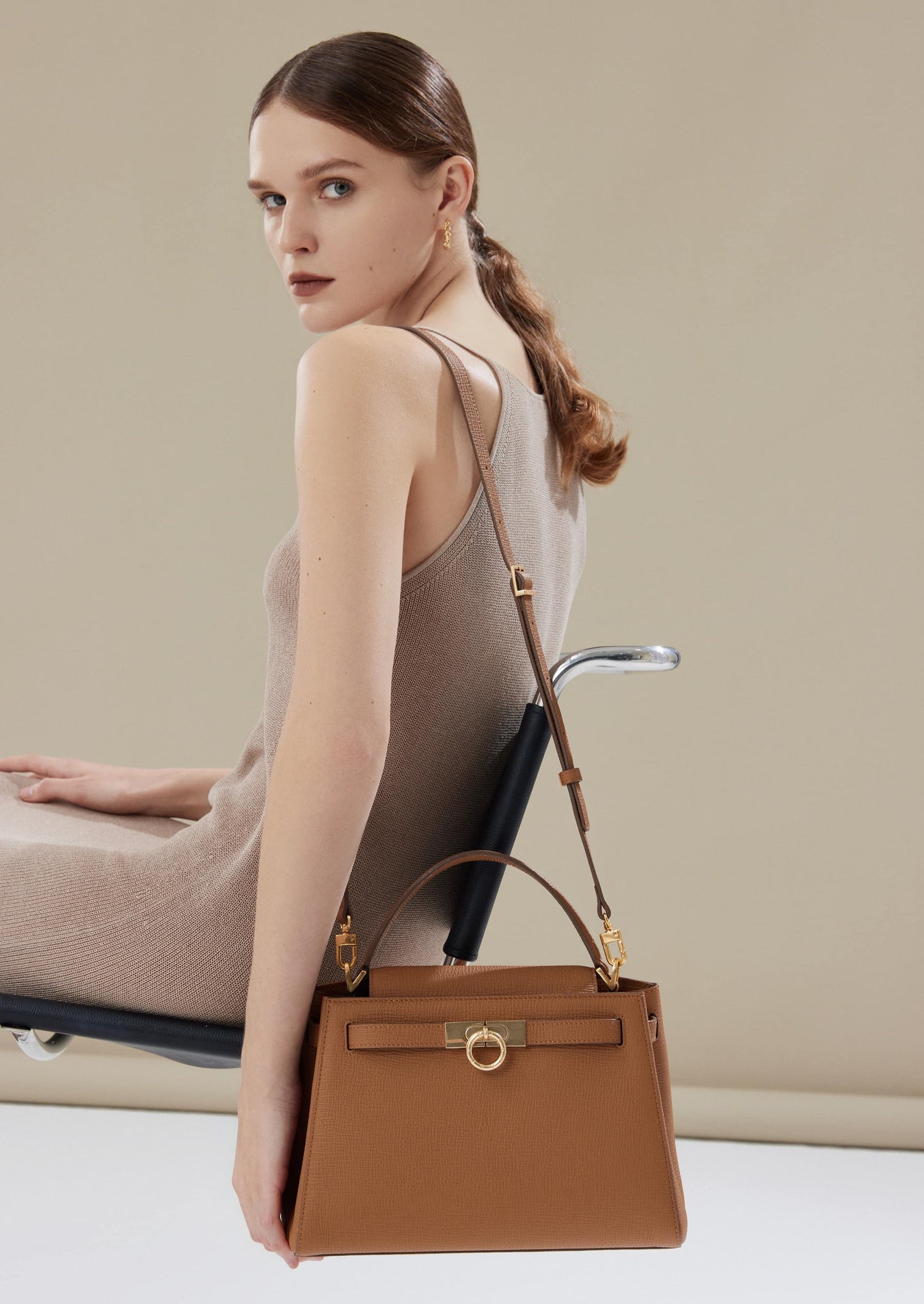 Große Madison-Tasche mit Griff oben 